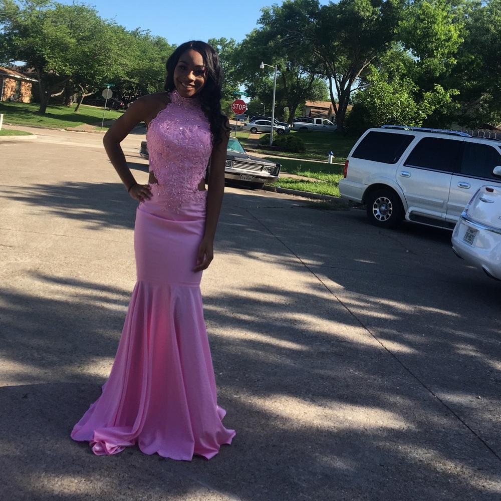 Prom dress - Picture 3 of 3